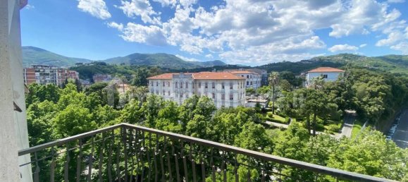 3 bedrooms Apartment in La Spezia, Italy No. 261792 2