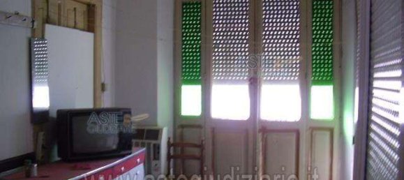 7 rooms House in Sant'Egidio alla Vibrata, Italy No. 269947 36