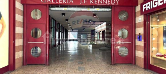 1 room Commercial property in Seregno, Italy No. 288155 15