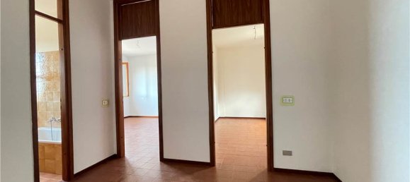 2 bedrooms Apartment in Cameri, Italy No. 288735 14