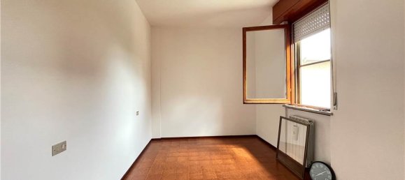 2 bedrooms Apartment in Cameri, Italy No. 288735 17