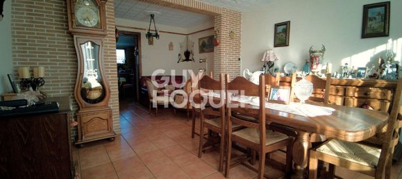 3 bedrooms House in Capinghem, France No. 51537 2