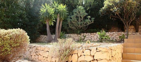 4 bedrooms Villa in Calpe, Spain No. 4459 5