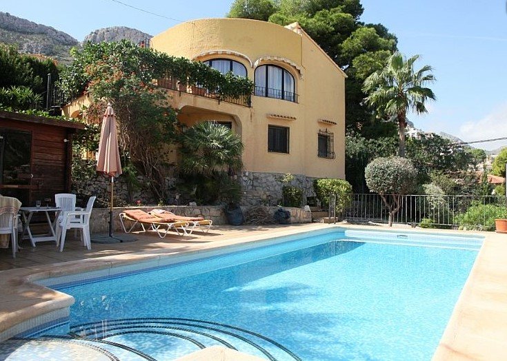 4 bedrooms Villa in Calpe, Spain No. 4459