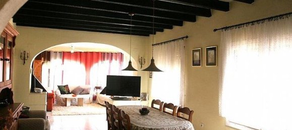 4 bedrooms Villa in Calpe, Spain No. 4459 10