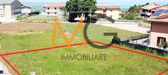 Land in Petacciato, Italy No. 153175 3