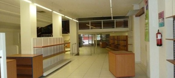 690m² Commercial property in Chartered Community of Navarre, Spain No. 120167 2