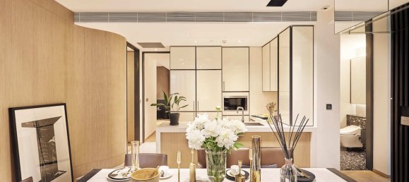 2 bedrooms Condo in Bangkok, Thailand No. 2637 3