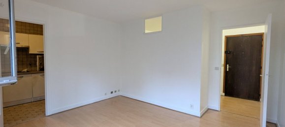 Apartamento de 1 dormitorio en Paris, France No. 169530 3