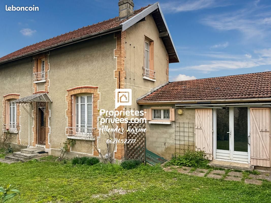 2 bedrooms Townhouse in Aube, France No. 152037