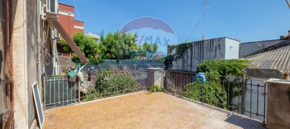 11 rooms Apartment in Catania, Italy No. 138933 20