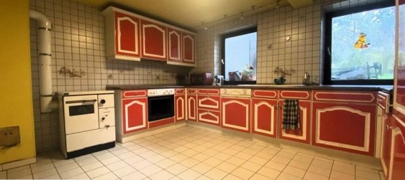 Дом с 6 комнатами в Саар, Германия № 76957 4