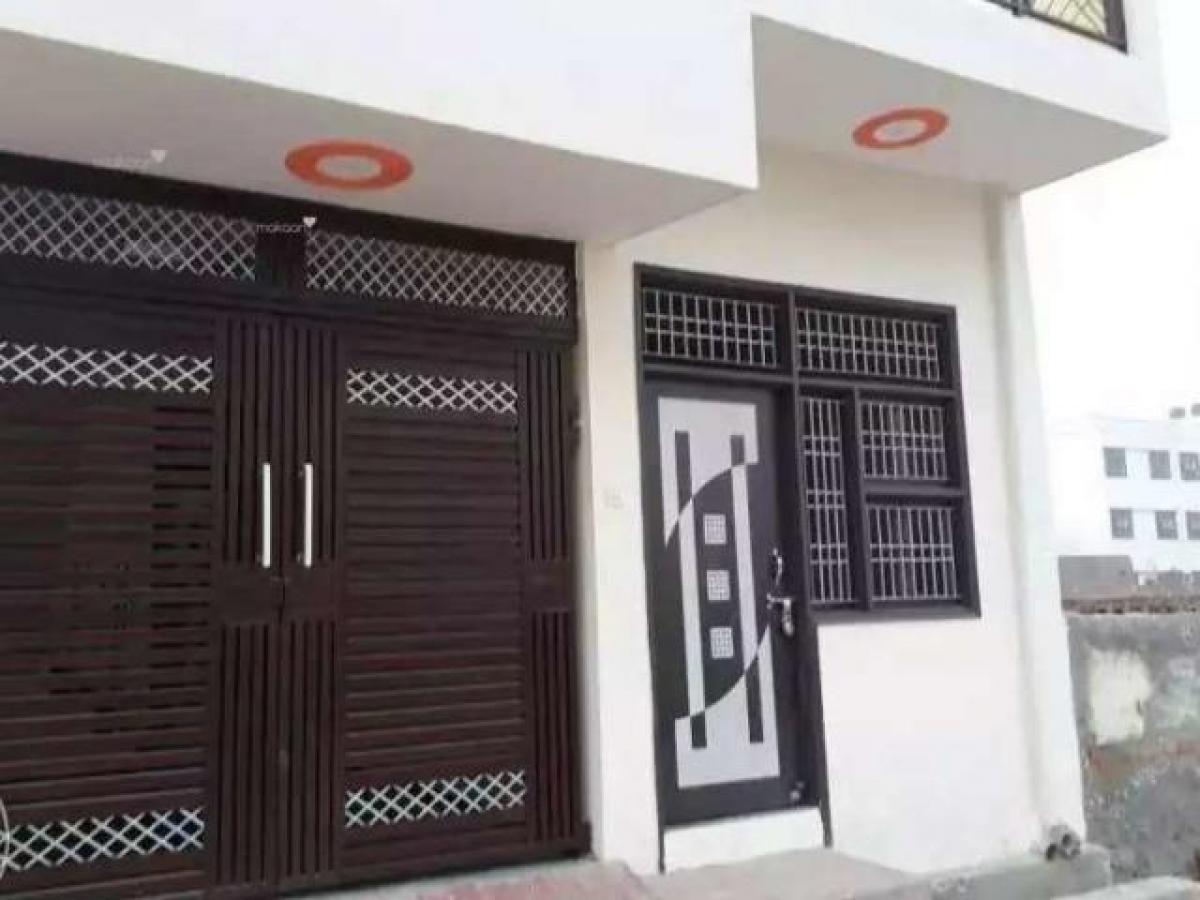 Casa T2 em Ghaziabad, India N.º 25898