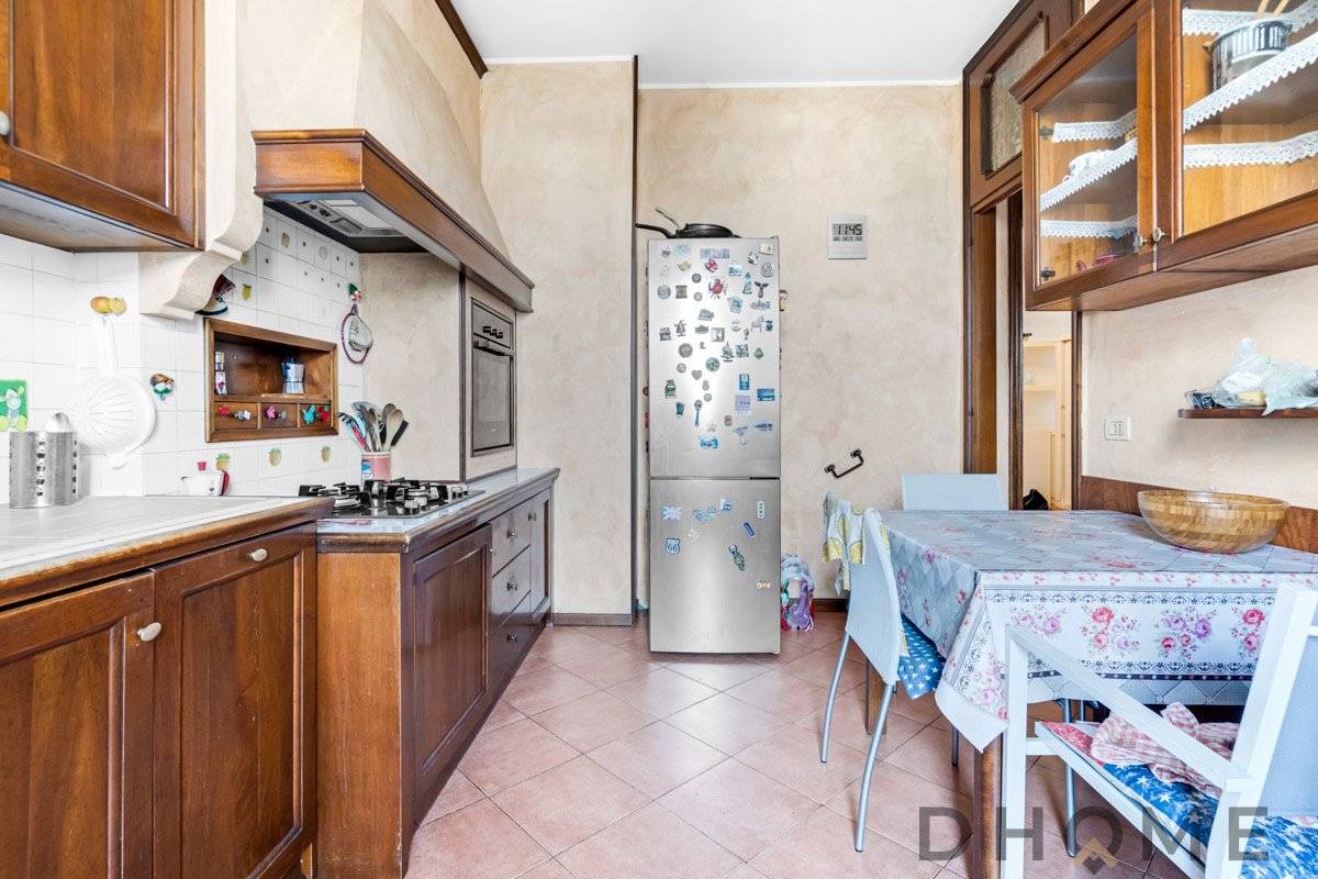 3 Schlafzimmer Penthouse in Milan, Italy, Nr. 327775