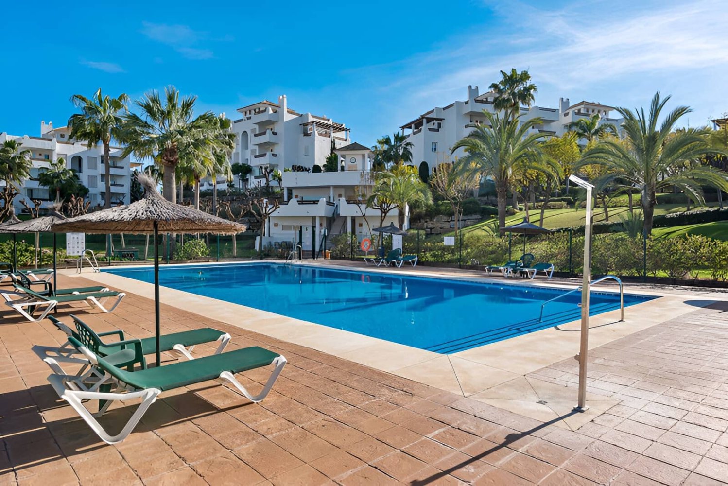 Apartamento T2 em Estepona, Spain N.º 136809