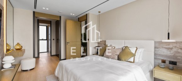 5 bedrooms Villa for sale in Dubai, UAE № 113245 12