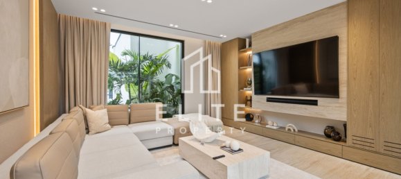 5 bedrooms Villa for sale in Dubai, UAE № 113245 23