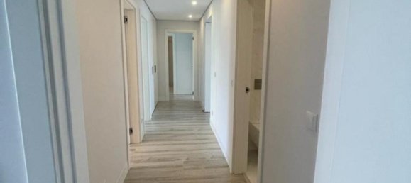 شقة 4 غرف نوم  في Oeiras, Portugal رقم 6800 6