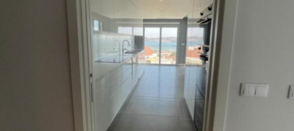 شقة 4 غرف نوم  في Oeiras, Portugal رقم 6800 4