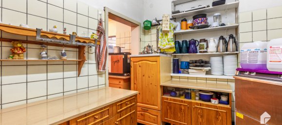 11 Schlafzimmer Gebäude in Saalekreis, Germany, Nr. 15911 12