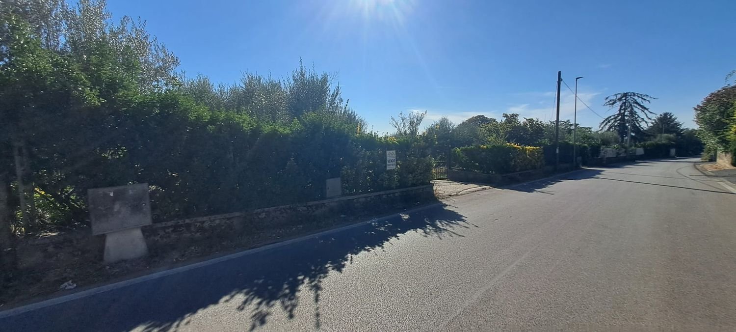  Land in Albano Laziale, Italy No. 375871