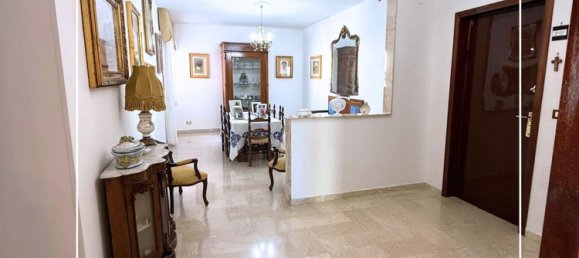 4 bedrooms Apartment in Taranto, Italy No. 325610 4