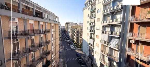 4 bedrooms Apartment in Taranto, Italy No. 325610 2