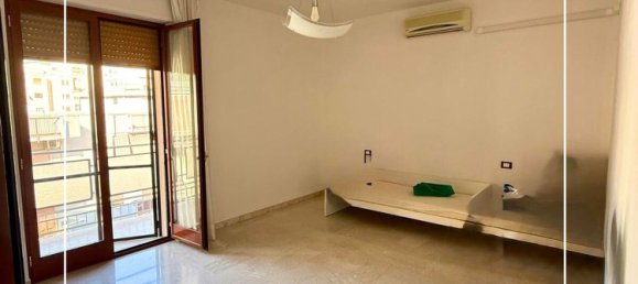 4 bedrooms Apartment in Taranto, Italy No. 325610 10