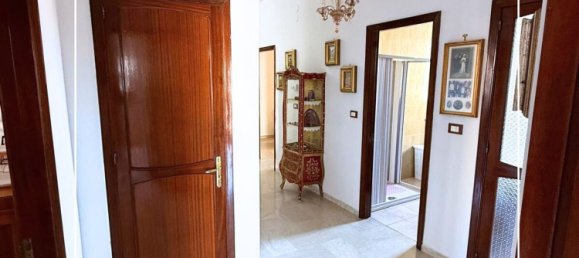 4 bedrooms Apartment in Taranto, Italy No. 325610 7