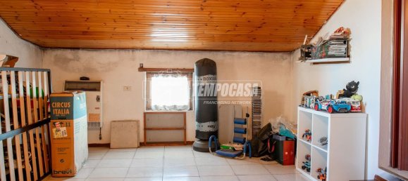 4 rooms Duplex in Vigarano Mainarda, Italy No. 289108 20