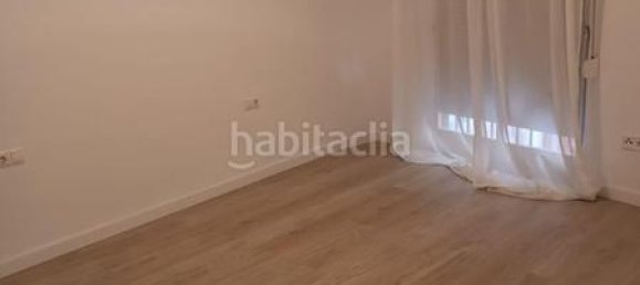 Apartamento de 3 dormitorios en Alicante, Spain No. 188586 13