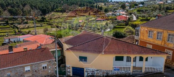 2 bedrooms House in Moimenta da Beira, Portugal No. 178786 3