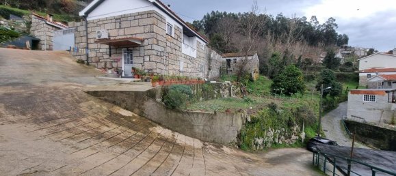 3 bedrooms House in Soalhaes, Portugal No. 158229 7