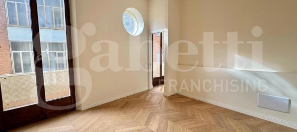 2 rooms Apartment in Rome, Italy No. 232310 3