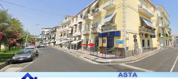 2 bedrooms Apartment in Bacoli, Italy No. 10264 3