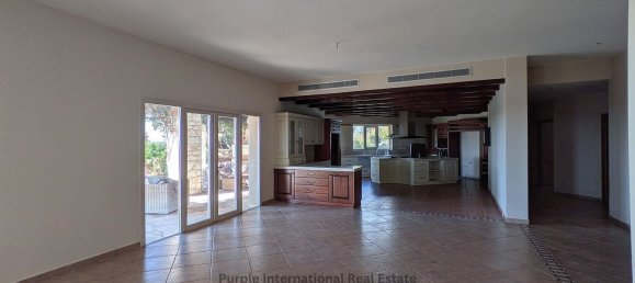 4 bedrooms Villa in Anarita, Cyprus No. 23297 8