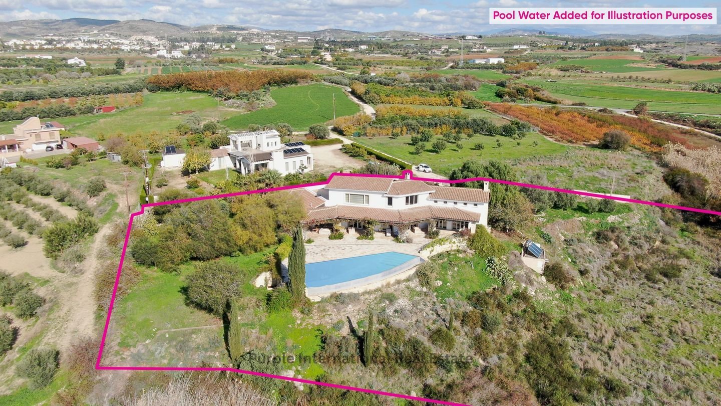 4 bedrooms Villa in Anarita, Cyprus No. 23297