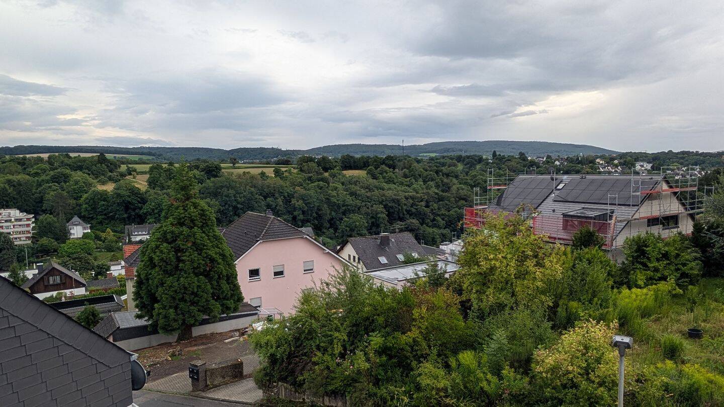 Casa de 6 divisões em Koblenz, Germany N.º 239228