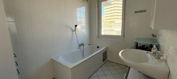 1 bedroom Apartment in Linz, Austria No. 91834 4