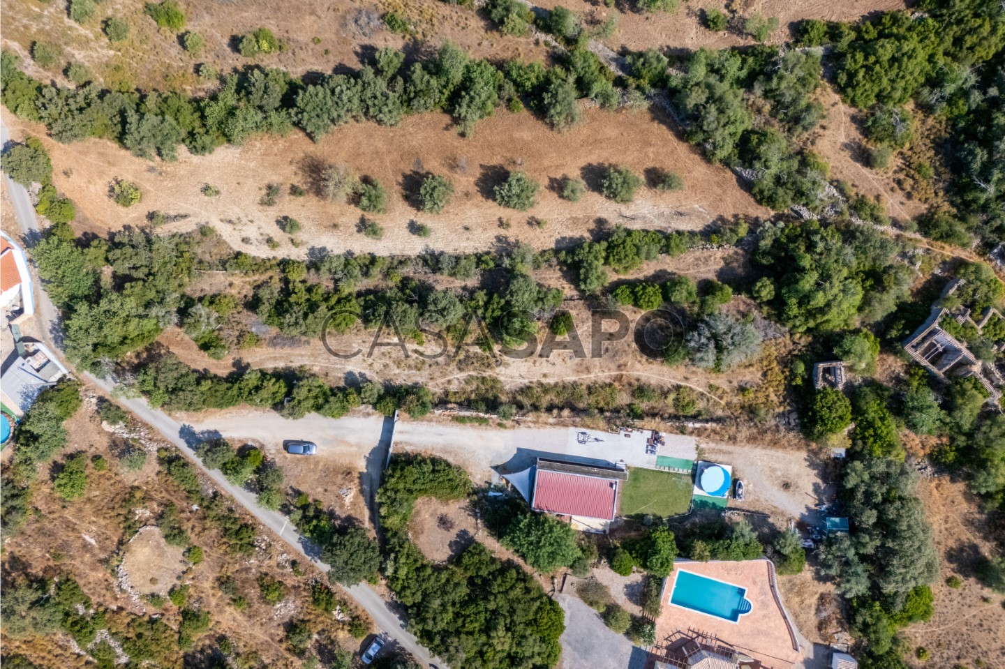  Land in Faro, Portugal No. 236920