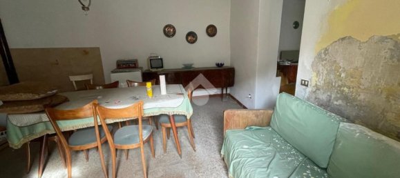 2 rooms House in Sondrio, Italy No. 122707 2