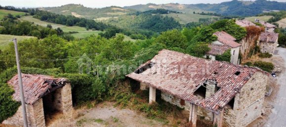 2 rooms House in Ponte dell'Olio, Italy No. 274671 9