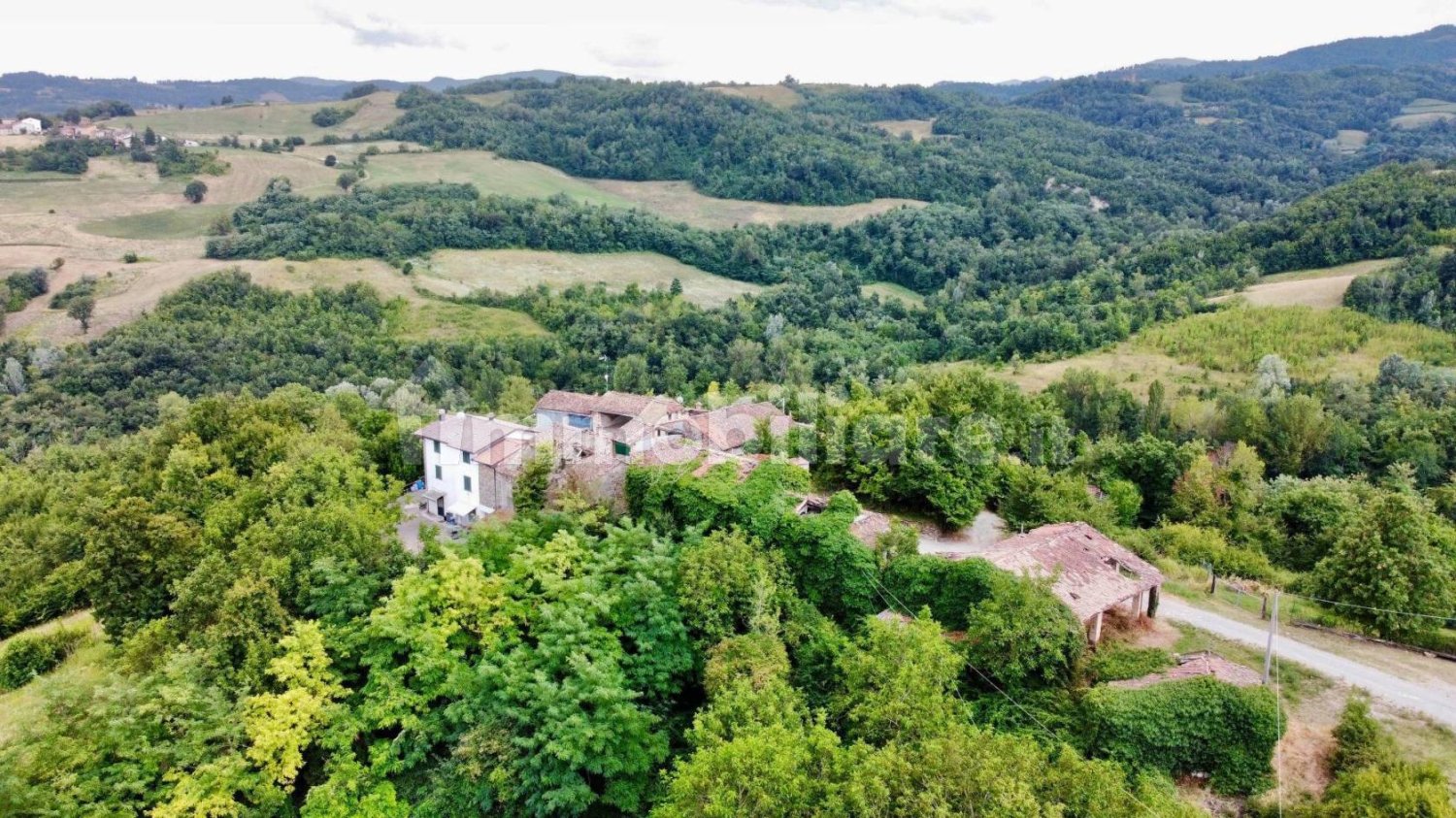 2 rooms House in Ponte dell'Olio, Italy No. 274671