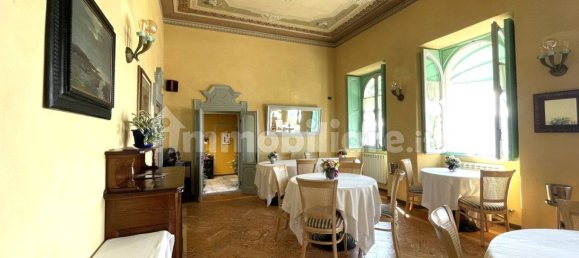 Вилла с 8 спальнями в Беэ, Италия № 140845 10