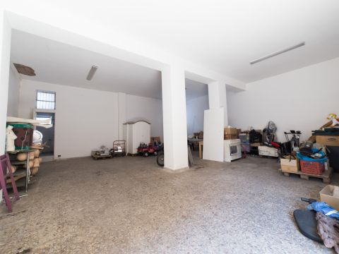 1-Zimmer Gewerbliche Immobilie in Acireale, Italy, Nr. 266087