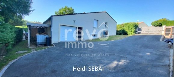 3 bedrooms House in Tiffauges, France No. 299933 5