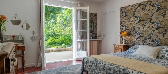 6 bedrooms House in Charente, France No. 303988 10