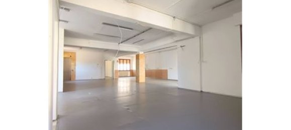 3 rooms Commercial property in Figline e Incisa Valdarno, Italy No. 280271 3
