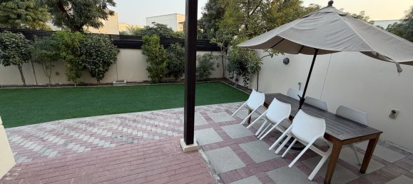 4 bedrooms Villa in Mudon, UAE No. 120585 17