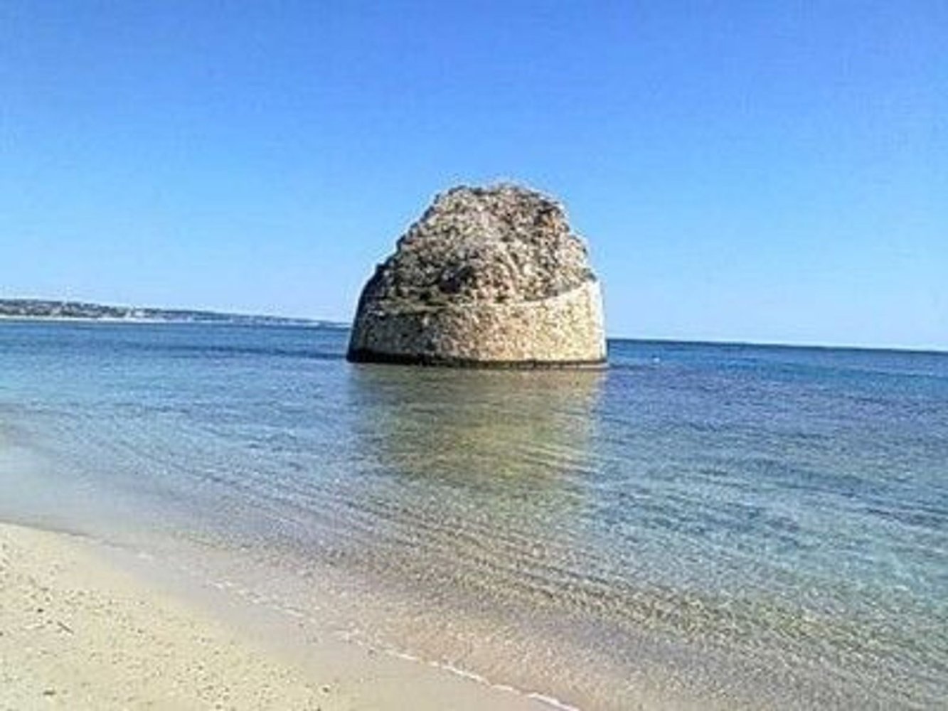 3-salle Duplex à Salve, Italy No. 285603